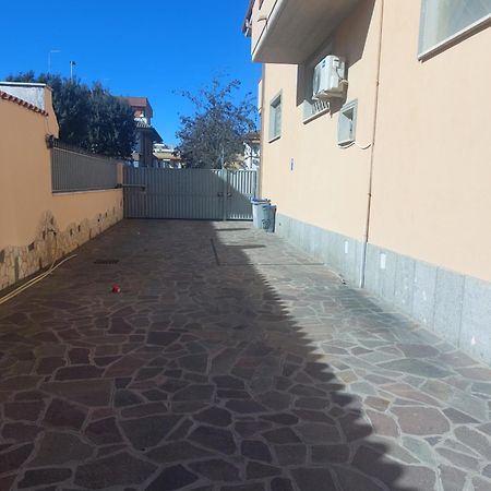 Carrie'S Home - Roma Фьюмичино Экстерьер фото