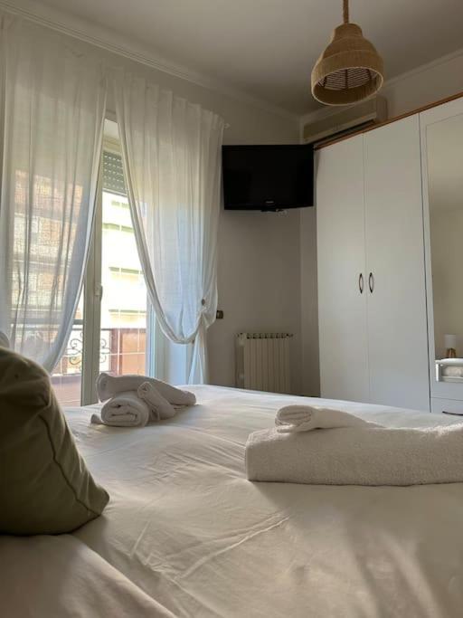 Carrie'S Home - Roma Фьюмичино Экстерьер фото